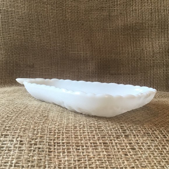 Hazel Atlas Pear Shaped Milk Glass Dish - Picture 2 of 4